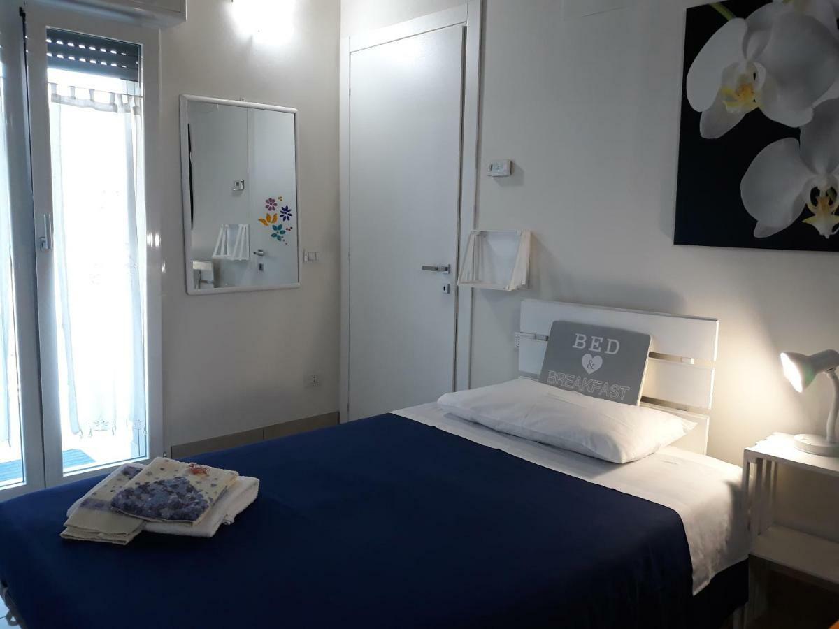 La Casa Di Emma Bed & Breakfast Rozzano Ngoại thất bức ảnh